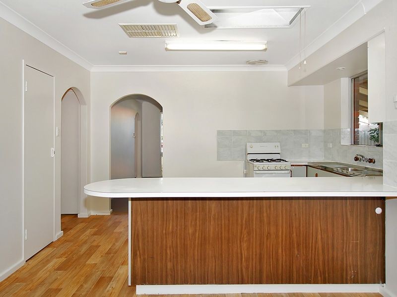 19 Aralia Way, Forrestfield WA 6058