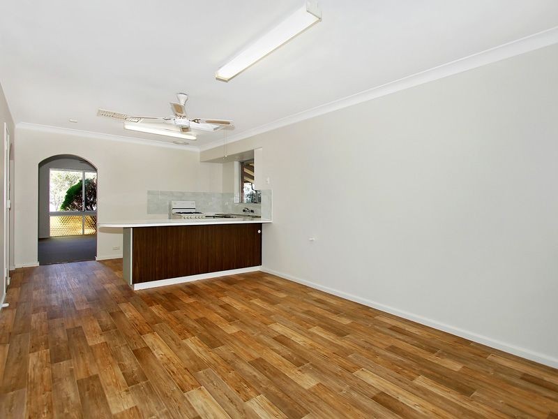 19 Aralia Way, Forrestfield WA 6058