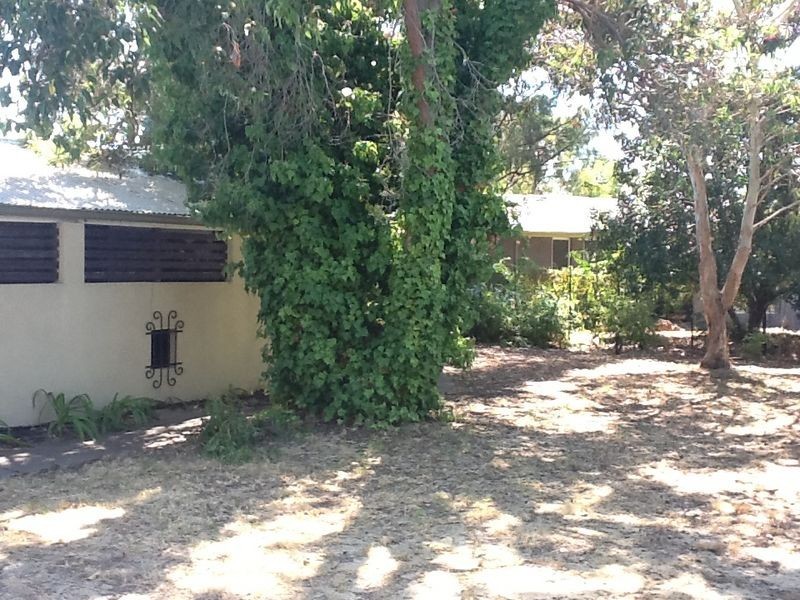 3 Bassett Place, Lesmurdie WA 6076