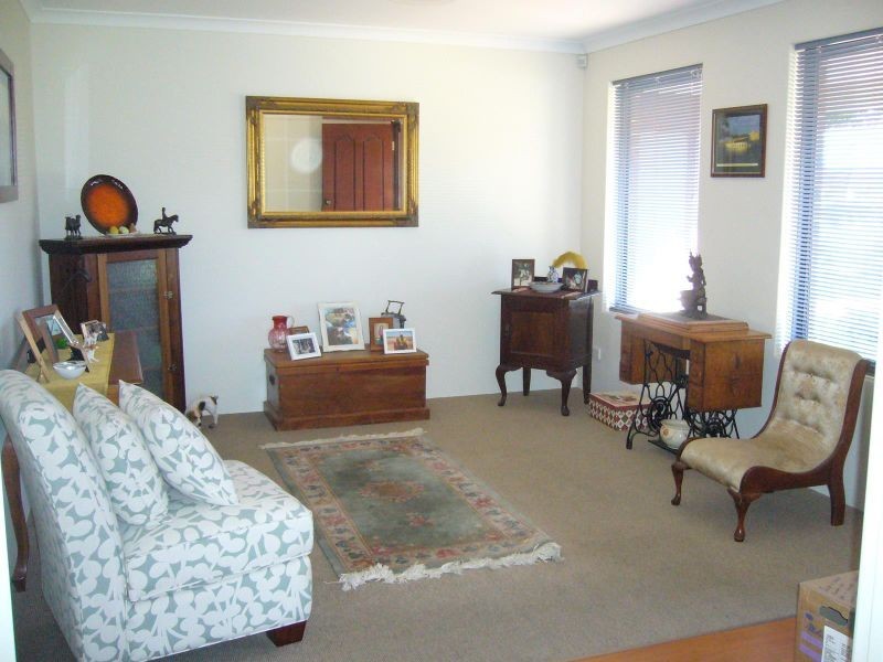 4 Welby Crescent, High Wycombe WA 6057