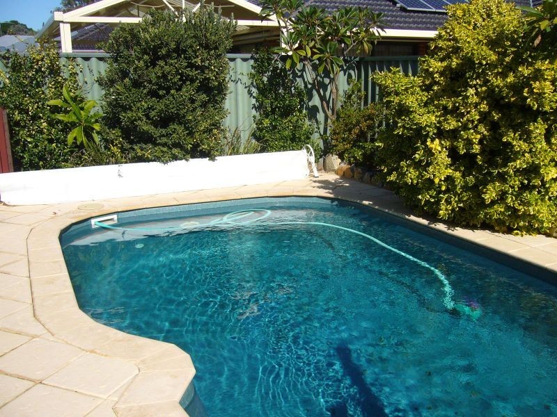 4 Welby Crescent, High Wycombe WA 6057