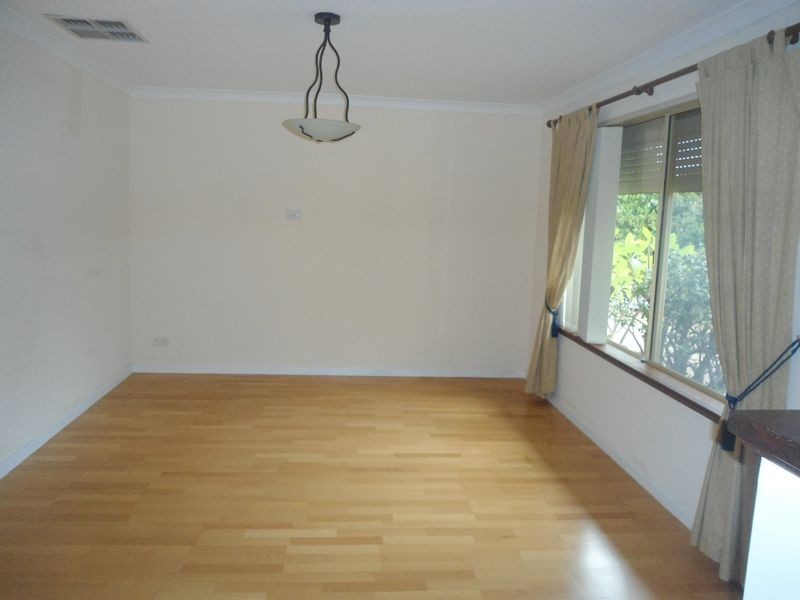 24B Valley Brook Road, Caversham WA 6055