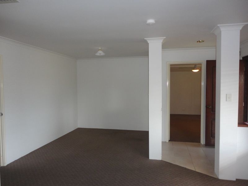 53 Hardey East Road, Wattle Grove WA 6107