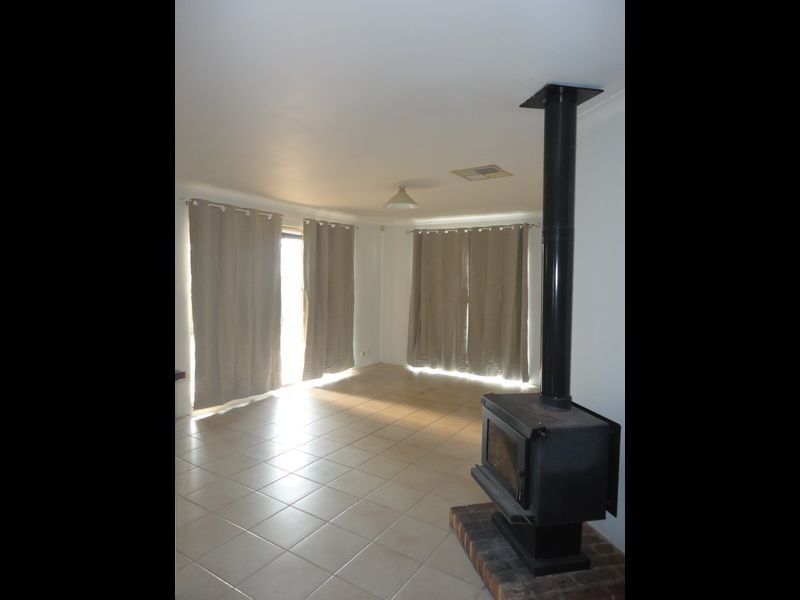 53 Hardey East Road, Wattle Grove WA 6107