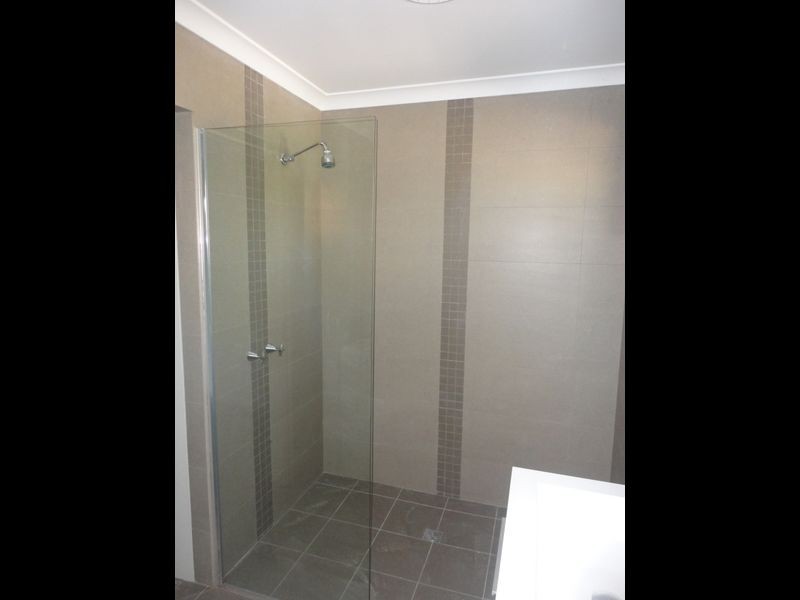 64 Orangedale Road, Lesmurdie WA 6076