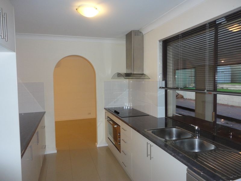 14 Brigalow Way, Lesmurdie WA 6076