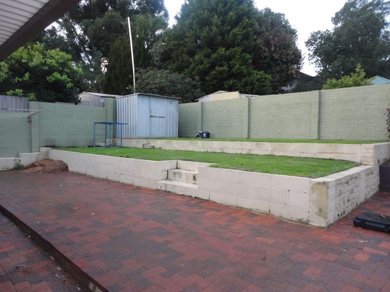 14 Brigalow Way, Lesmurdie WA 6076