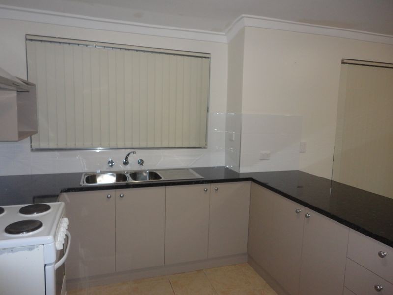 16 Orangedale Road, Lesmurdie WA 6076