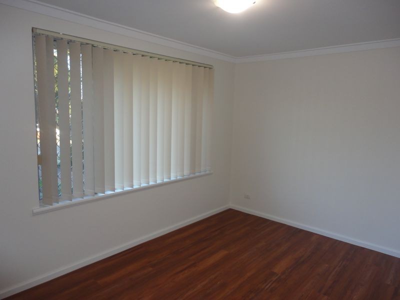 16 Orangedale Road, Lesmurdie WA 6076