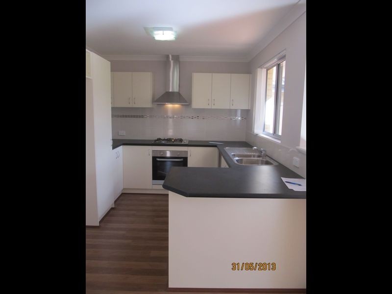 2 Bluebell Avenue, High Wycombe WA 6057