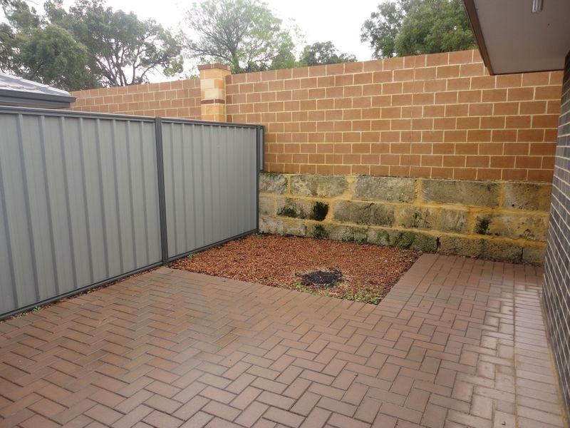19/2 Briza Lane, Forrestfield WA 6058