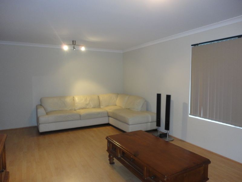 19/2 Briza Lane, Forrestfield WA 6058