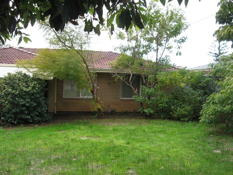 5 Wycombe Road, High Wycombe WA 6057