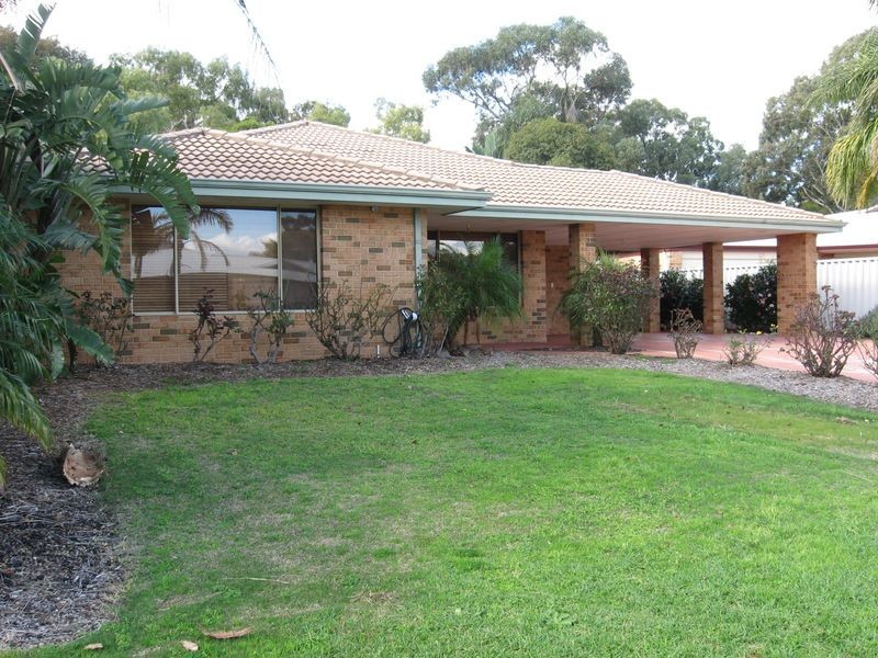 23 Emerald Court, Maida Vale WA 6057