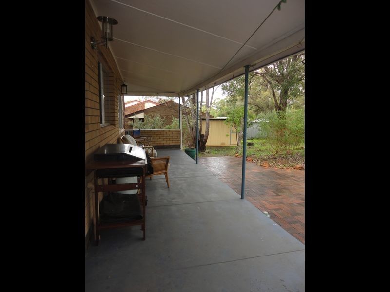 26 Waterloo Crescent, Lesmurdie WA 6076