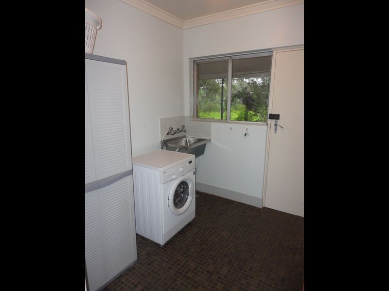 26 Waterloo Crescent, Lesmurdie WA 6076