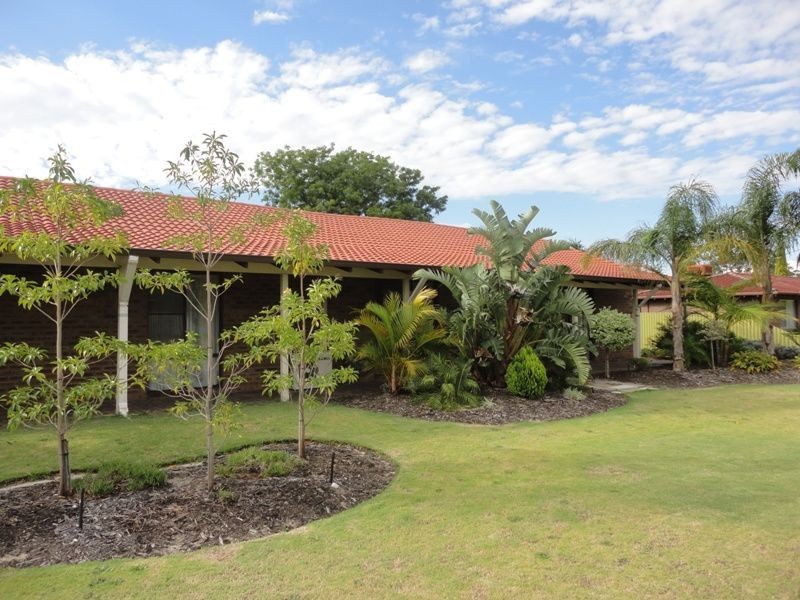 1 Citrus Grove, High Wycombe WA 6057