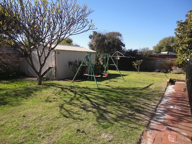 27 Wittenoom Road, High Wycombe WA 6057