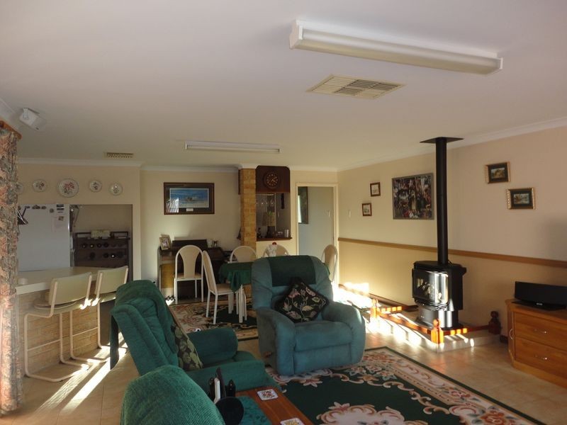 25 Norling Road, High Wycombe WA 6057