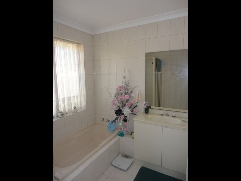 25 Norling Road, High Wycombe WA 6057