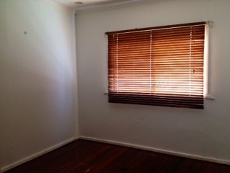 100 Clayton Street, Bellevue WA 6056