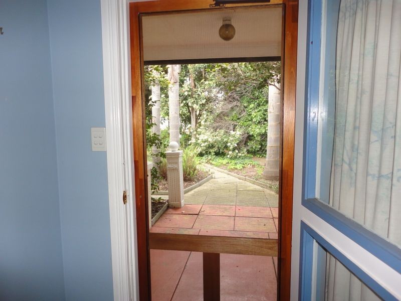 16 Recreation Road, Kalamunda WA 6076