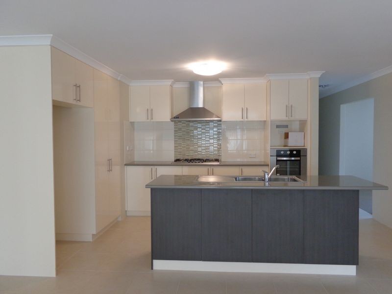 1/35 Murray Drive, High Wycombe WA 6057