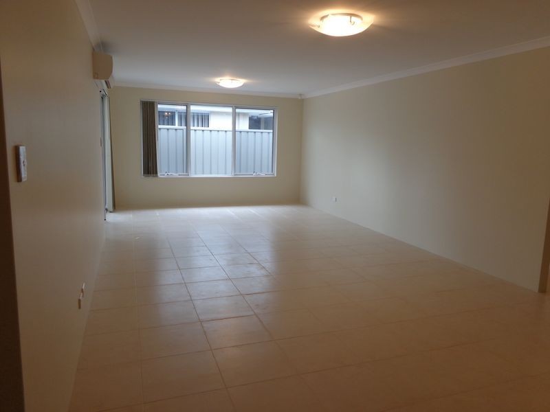 1/35 Murray Drive, High Wycombe WA 6057