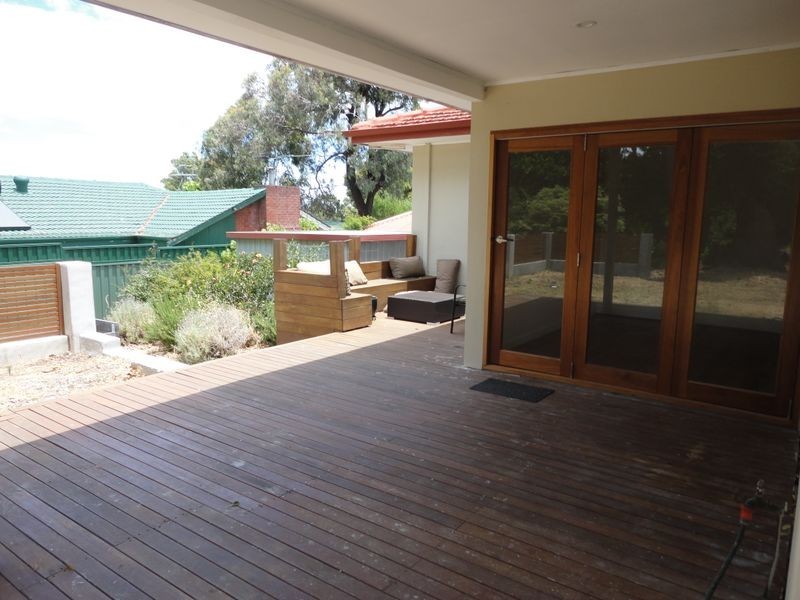 23 Winjana Road, Lesmurdie WA 6076