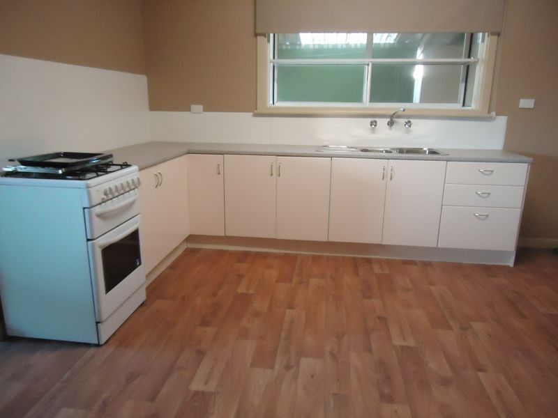 38 Lacey Street, Beckenham WA 6107