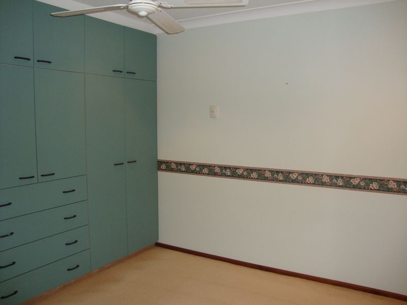 9 Linden Way, Forrestfield WA 6058