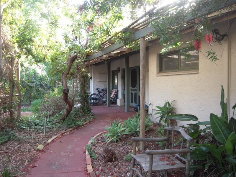 6 Dryandra Crescent, Darlington WA 6070