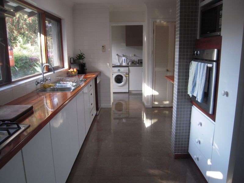 6 Dryandra Crescent, Darlington WA 6070