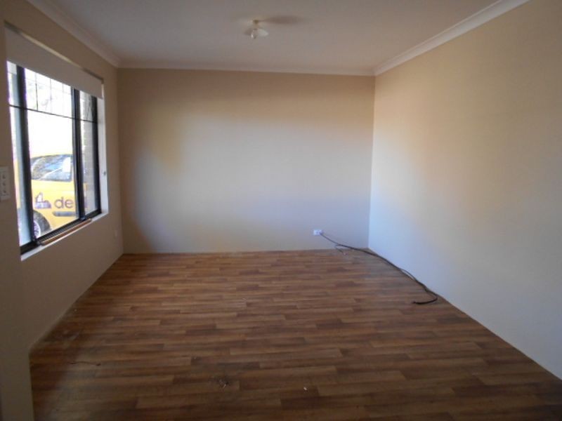 11 Dulverton Close, Stratton WA 6056