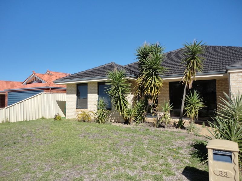 33 Mica Mews, Wattle Grove WA 6107