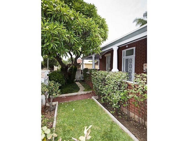 3 Station Street, Guildford WA 6055