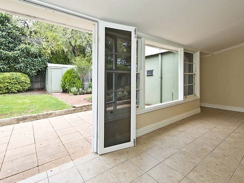 3 Station Street, Guildford WA 6055