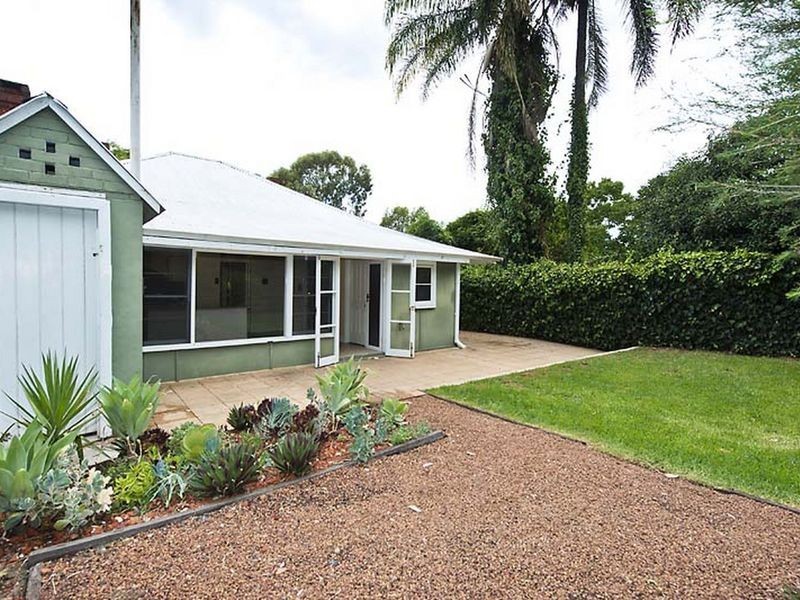 3 Station Street, Guildford WA 6055