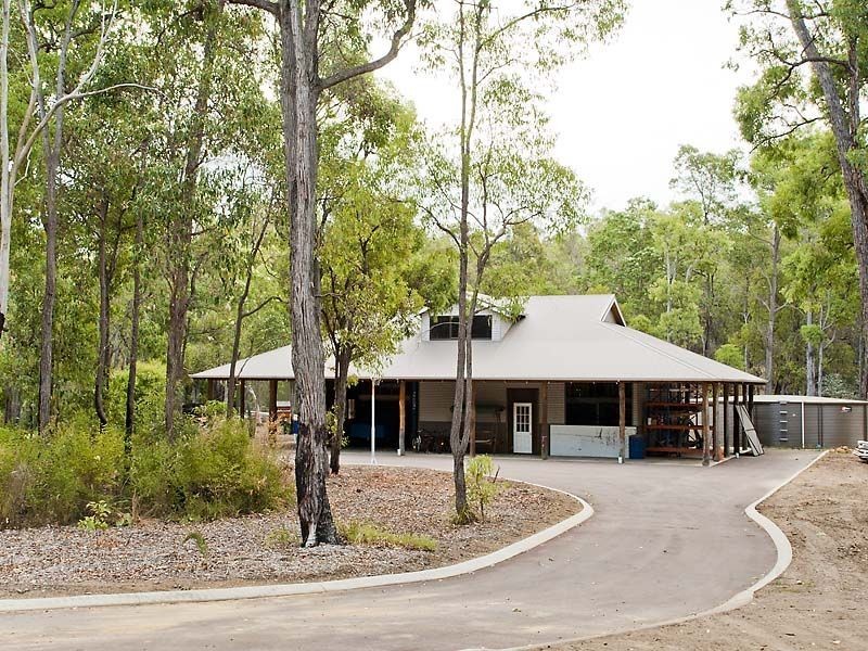 109 Kawina Road, Bickley WA 6076