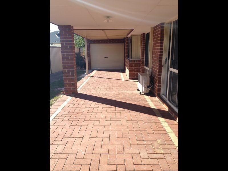 37 Lambertia Crescent, High Wycombe WA 6057