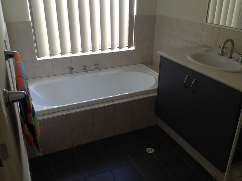 37 Lambertia Crescent, High Wycombe WA 6057