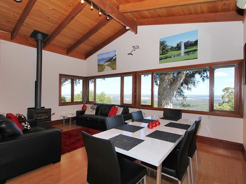 11 Marion Way, Gooseberry Hill WA 6076