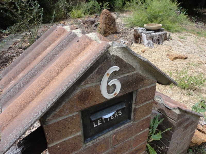 6 Orangedale Road, Lesmurdie WA 6076