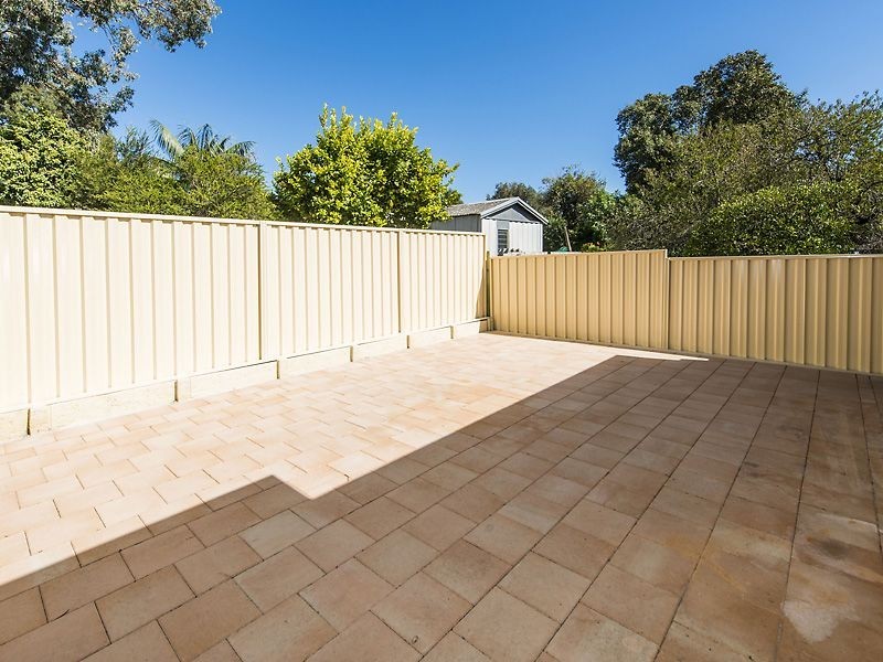 17A Hamilton Road, High Wycombe WA 6057