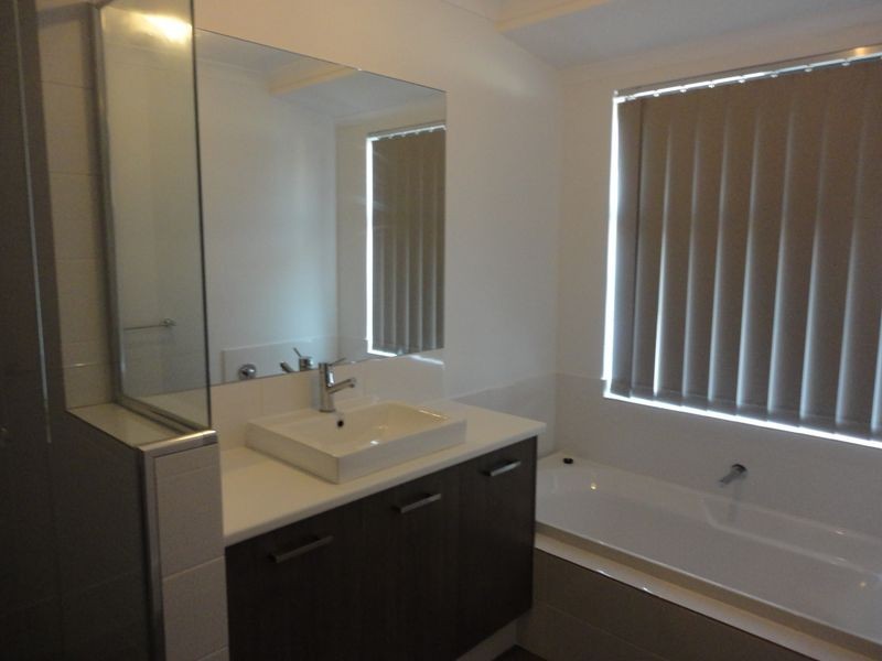 4 Korad Terrace, Forrestfield WA 6058