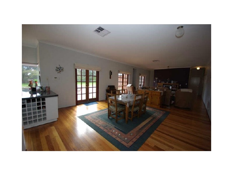 181 Pomeroy Road, Lesmurdie WA 6076