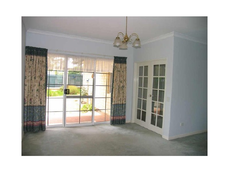 2/22-24 Canning Road, Kalamunda WA 6076