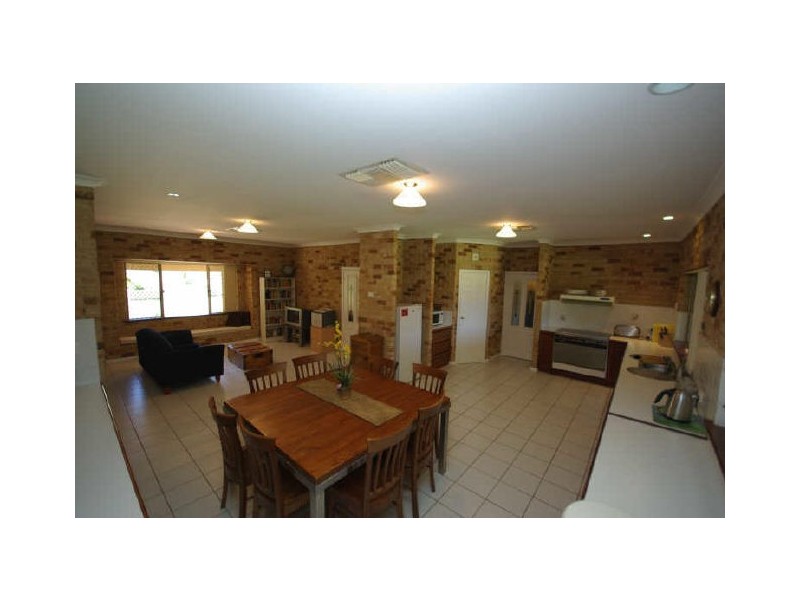 35 John Farrant Drive, Gooseberry Hill WA 6076