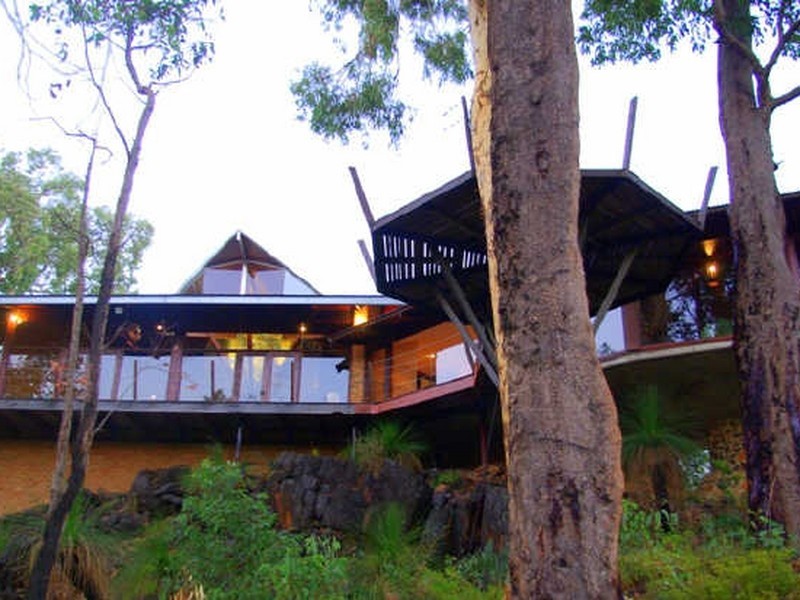 280 Mundaring Weir Road, Kalamunda WA 6076