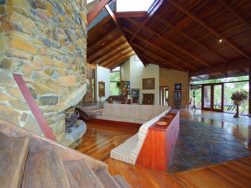 280 Mundaring Weir Road, Kalamunda WA 6076